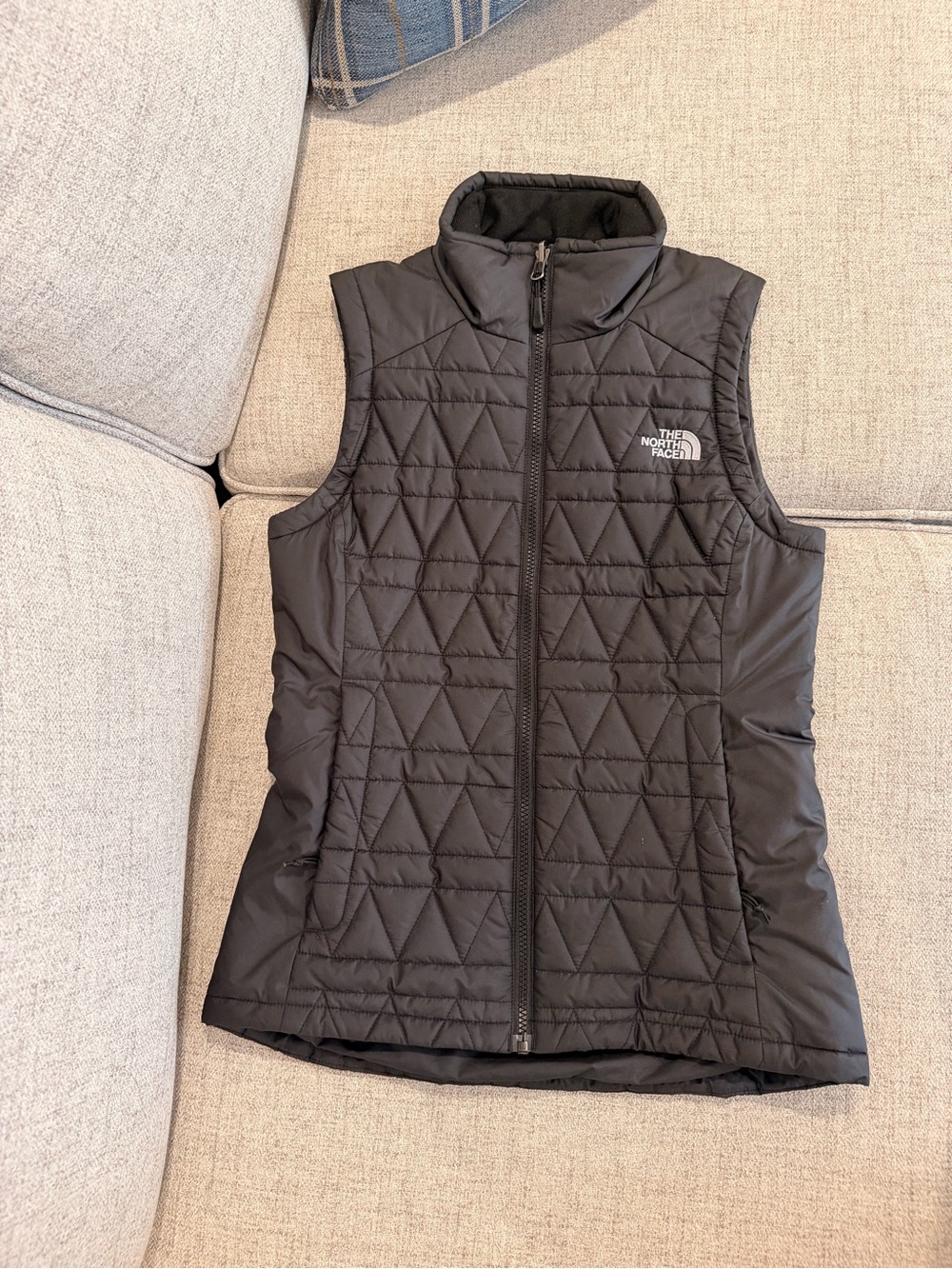 The North Face Women's Quilted Sleeveless Jacket Vest